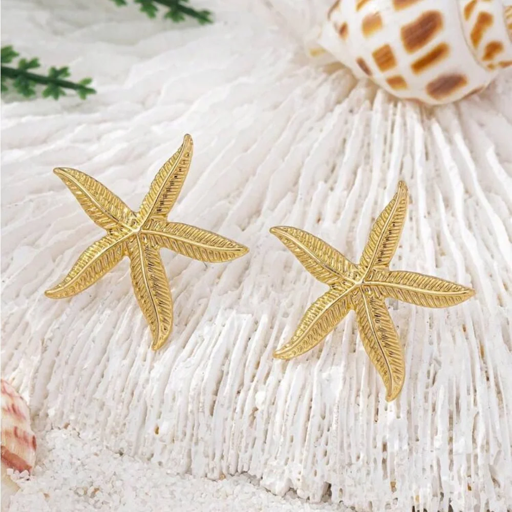 Gold Starfish Stud Earrings Summer Vacation Tropical Boho Women’s Jewelry